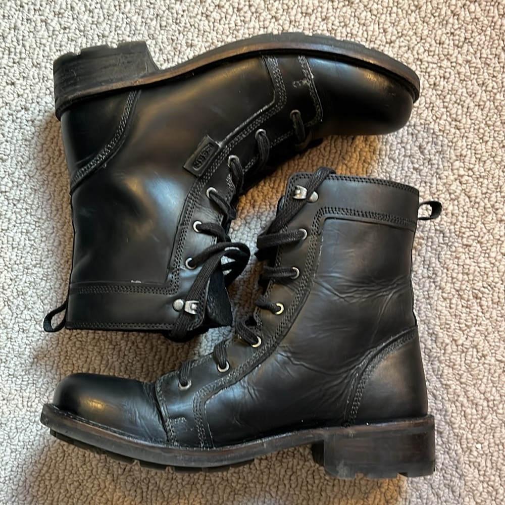 Black KEEN Oregon City Boot Size 7.5